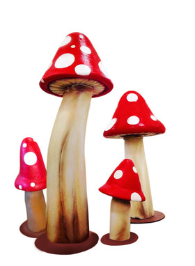 фото декоративных грибов мухоморов в стиле Алиса в Москве напрокат